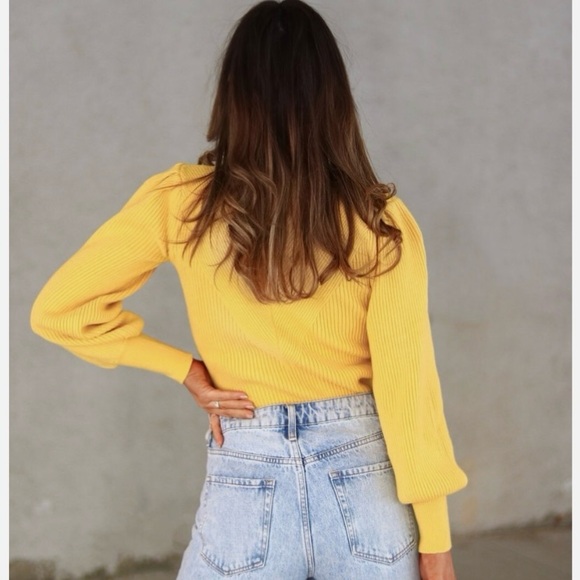 VICI Women's Ribbed Sweater - - Picture 4 of 4